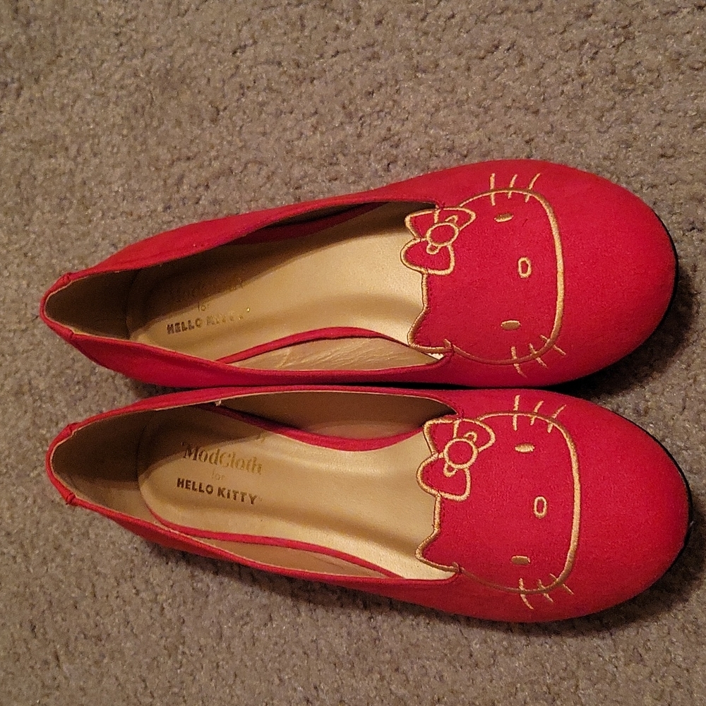 Womens flats